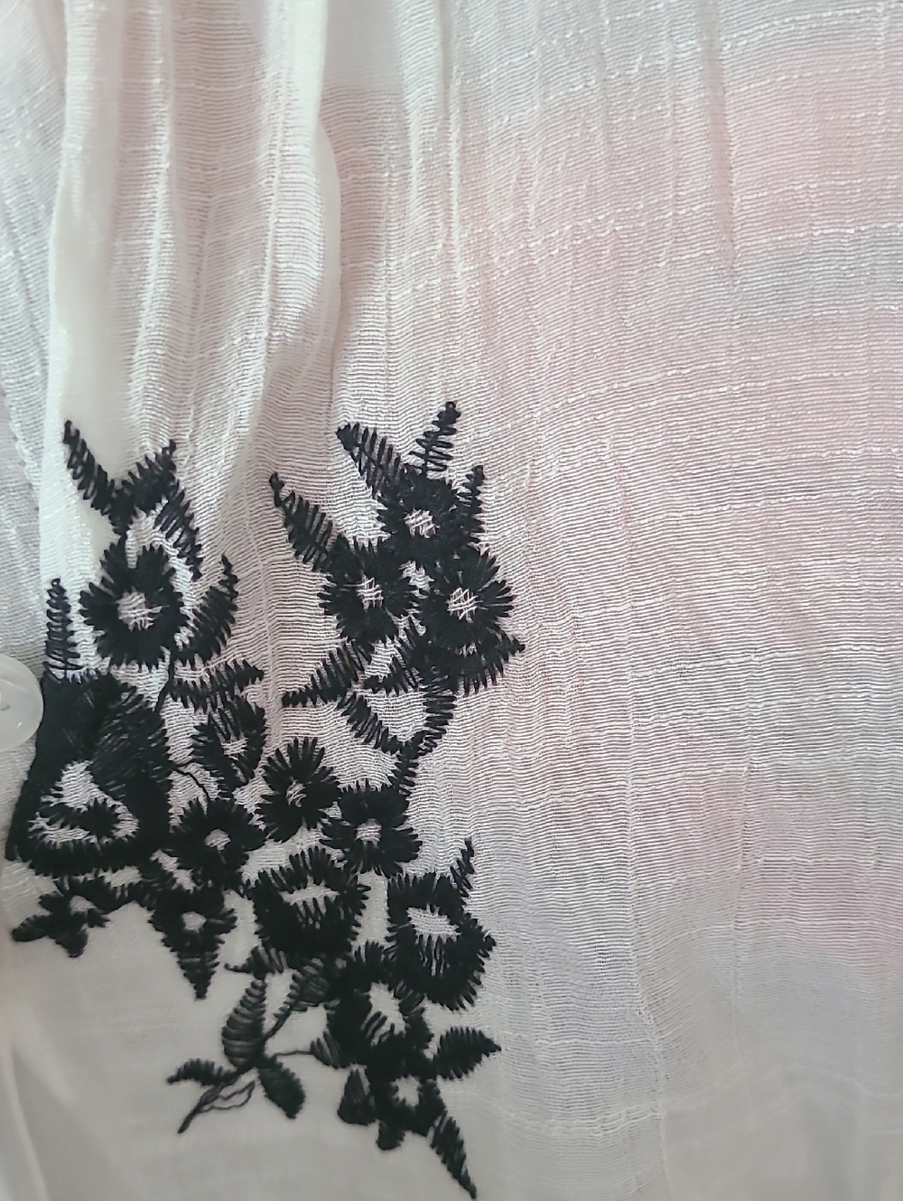 AB Studio White Top with Black Floral Stitching - Picture 4 of 4